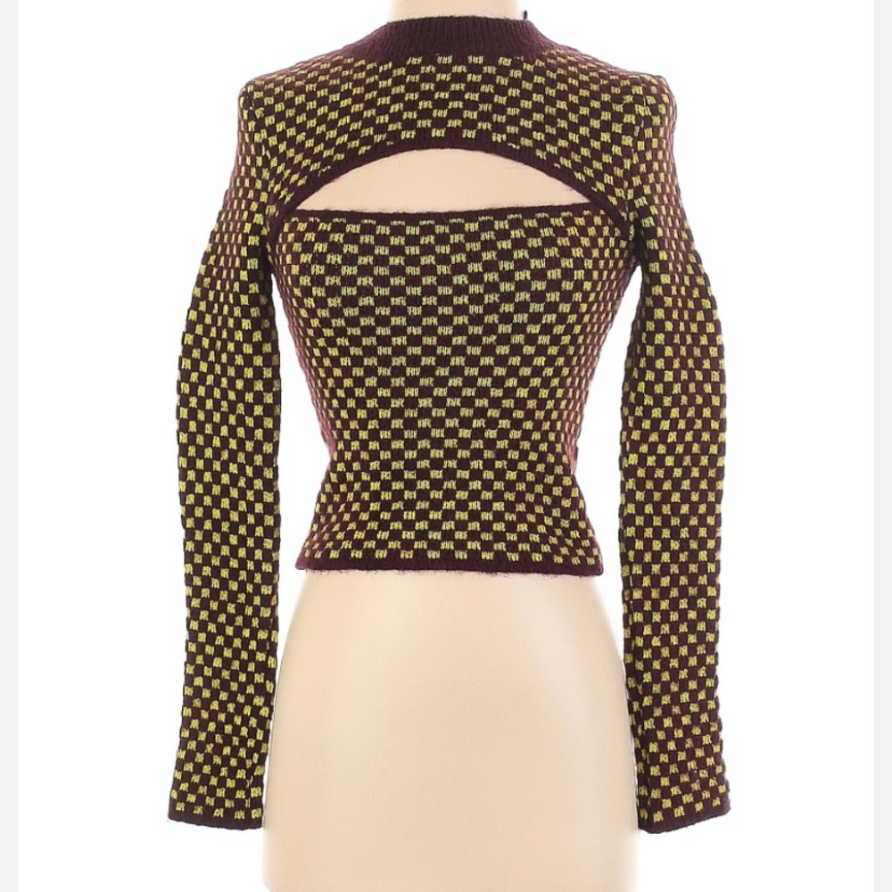 Closet cleaning: Zara sweater, size M